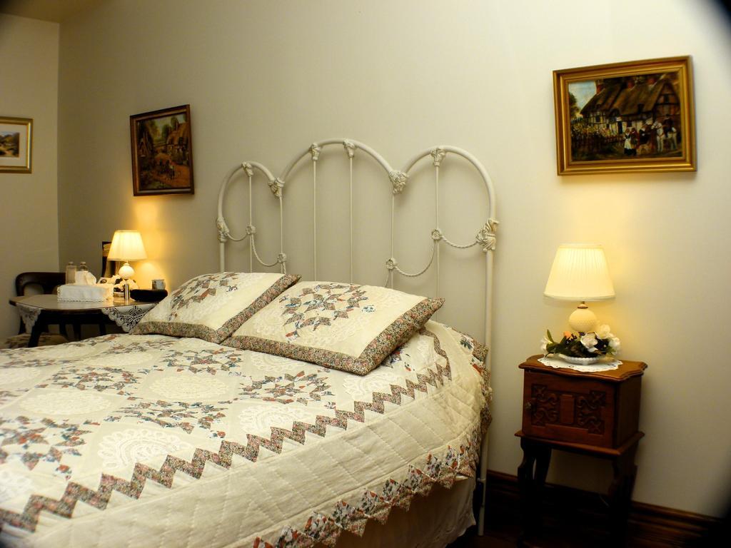 Doctor'S House B & B Тара Номер фото