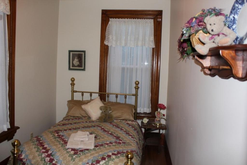 Doctor'S House B & B Тара Номер фото